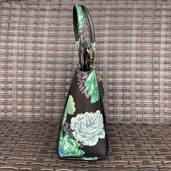 *SOLD* EUC Coach Kaffe Fassett Troupe Bag in Green and Black print - Picture 4 of 12